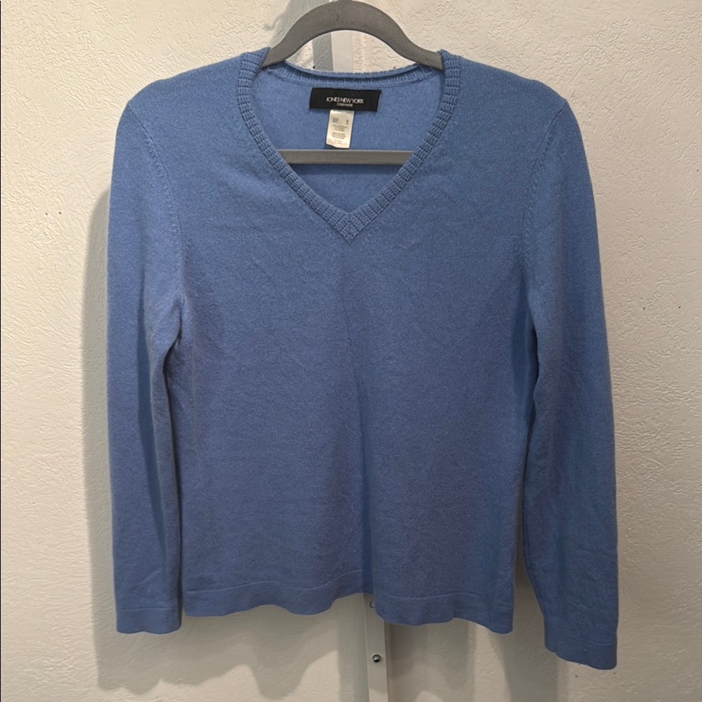 Jones New York Women’s Blue Cashmere VNeck Sweater